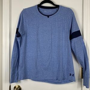 Under Armour Heather blue long sleeved tee shirt size medium. Loose fitting